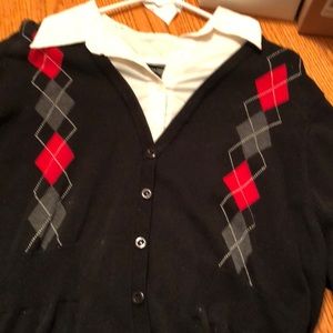 2x Notations Sweater